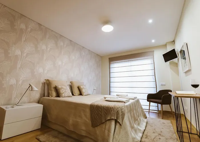 Prime Parque * Сан-Мартинью-ду-Порту